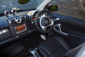 Smart ForTwo Brabus Cabriolet Interior